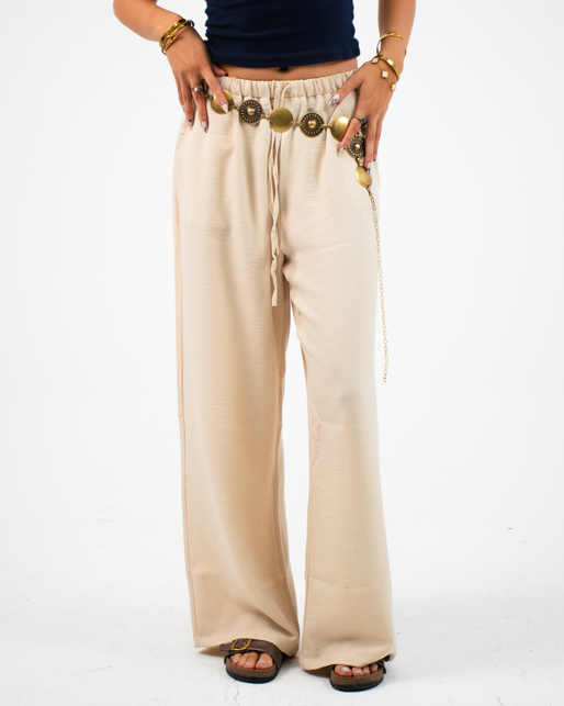 baggy linen pants in beige